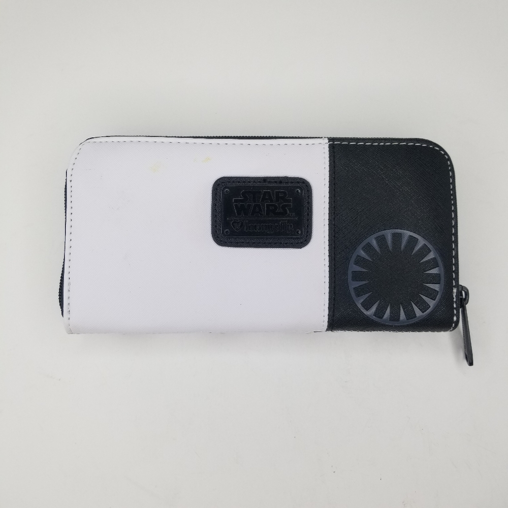 LOUNGEFLY Star Wars Storm Trooper Wallet - Picture 2 of 13